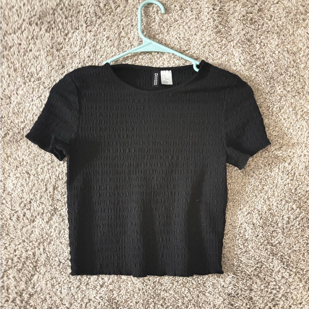 Divided black top